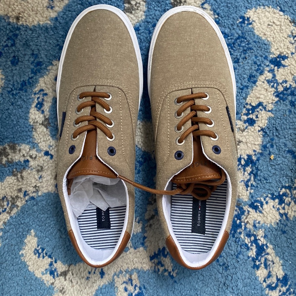 Mens Tommy Hilfiger Shoes Sz 10